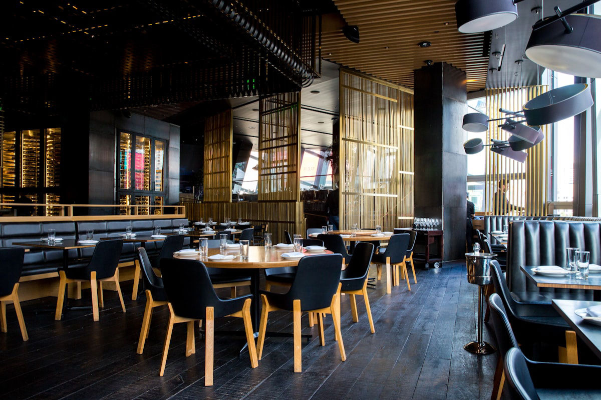 Pagina web economica para restaurantes en Cali con menu digital, reservas y domicilios